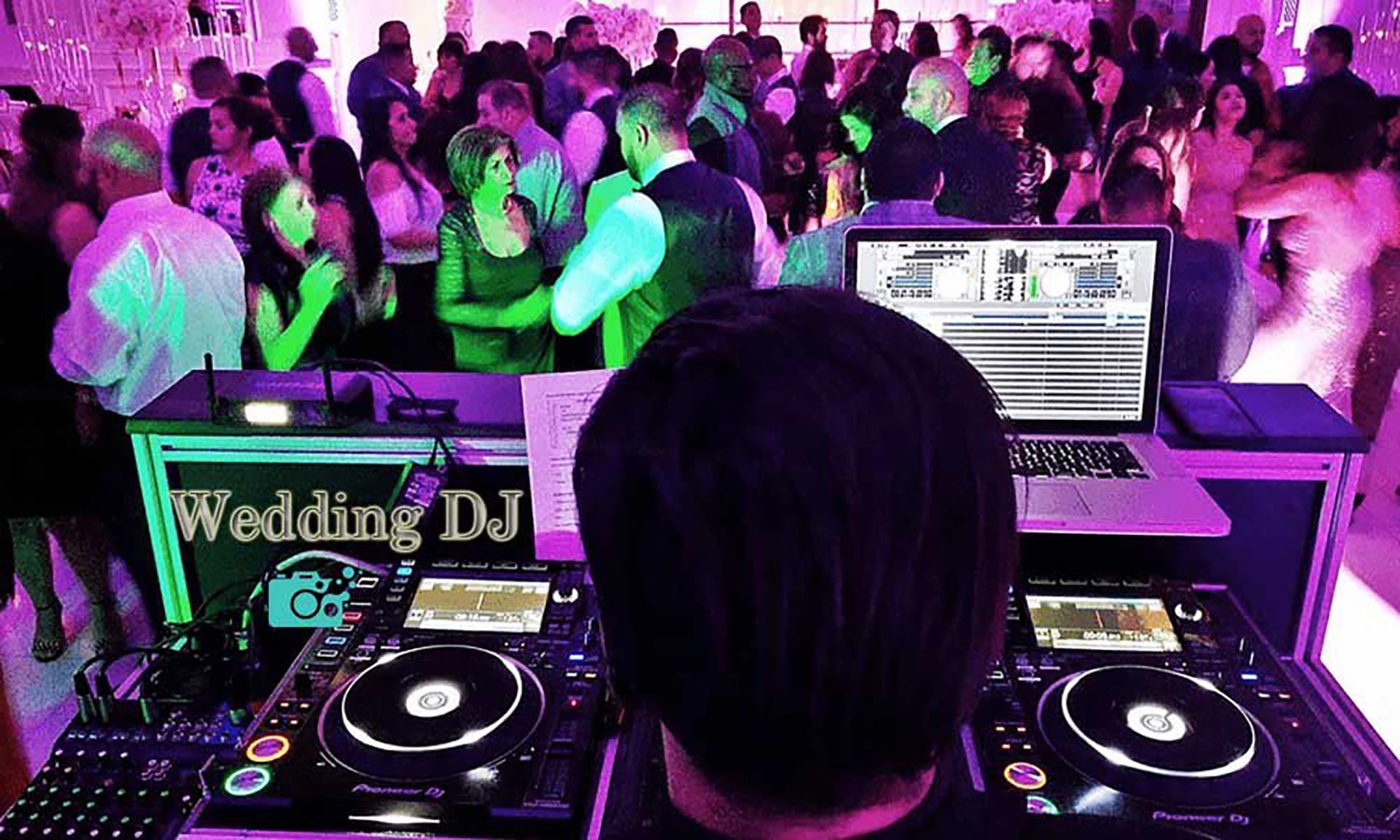 What do DJs get paid?